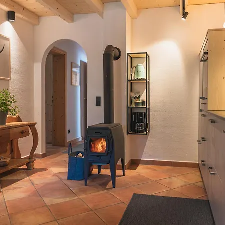 Dorfchalets - Alma Inkl Tauern Therme Eintritt & Sommerkarte * カプルーン