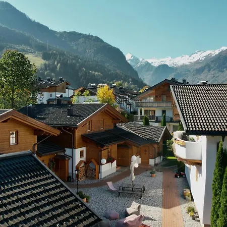 Dorfchalets - Alma Inkl Tauern Therme Eintritt & Sommerkarte カプルーン